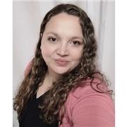 Profesora de matemáticas e informática, dicto clases online